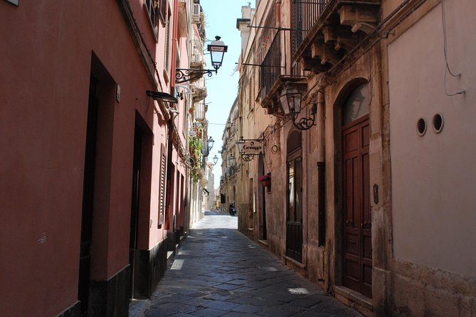 Sicilian Street Food Tour and Wine Tasting in Syracuse - Navigating the Tour Logistics