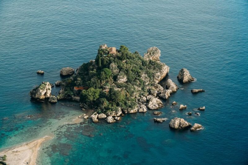 Sicily: Etna Volcano & Taormina Tour - Transportation and Staff