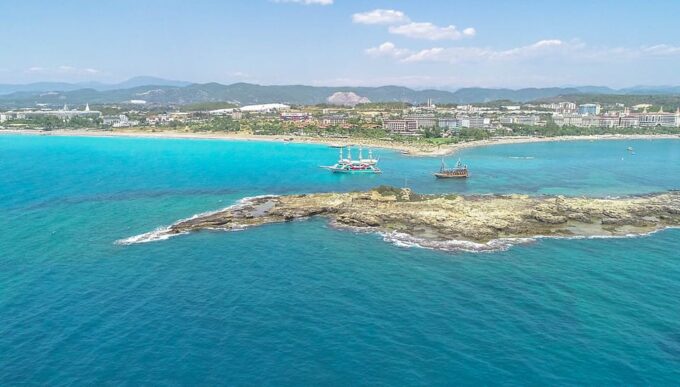 Side: Dolphin Island Boat Tour With Lunch And Soft Drinks - Customer Reviews