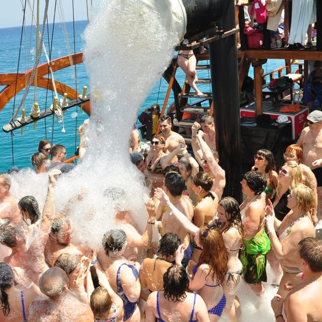 Side: Dolphin Island Boat Tour With Lunch And Soft Drinks - Cancellation and Payment Options