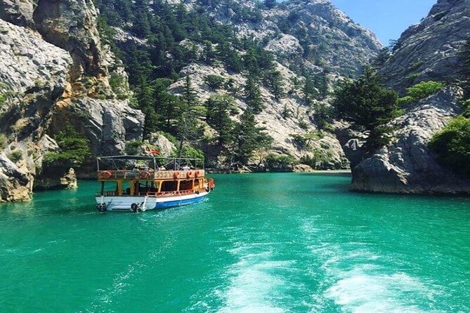 Side Green Canyon Boat Tour With Soft Drinks and Lunch - Inclusions and Highlights