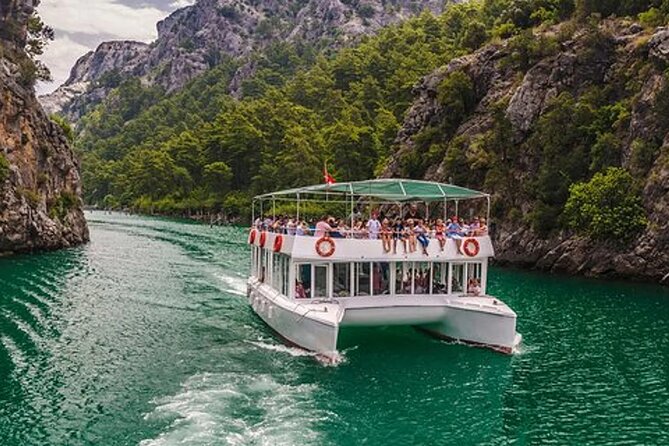 Side Green Canyon Boat Trip With Unlimited Drinks And Lunch - Aquatic Activities and Amenities