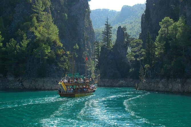 Side Green Canyon Boat Trip With Unlimited Drinks And Lunch - Confirmation and Infant Accommodations