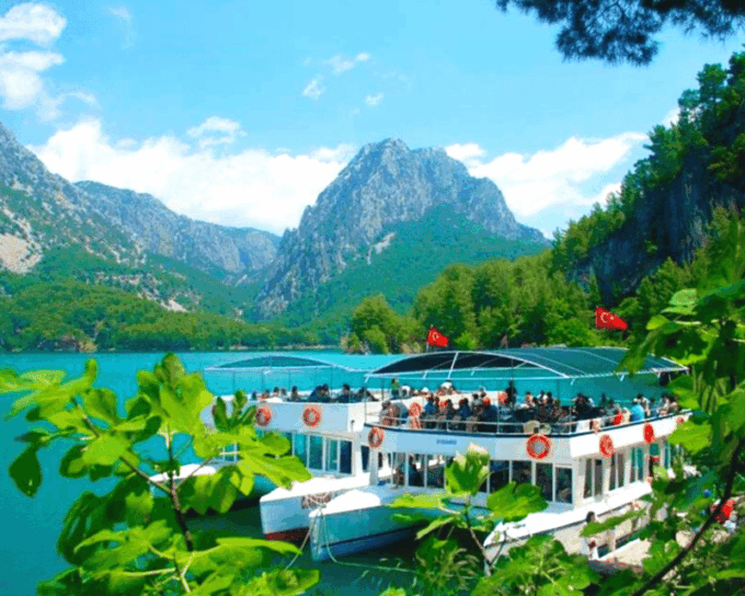 Side: Green Canyon Photography Tour - Lakeside Dining Experience