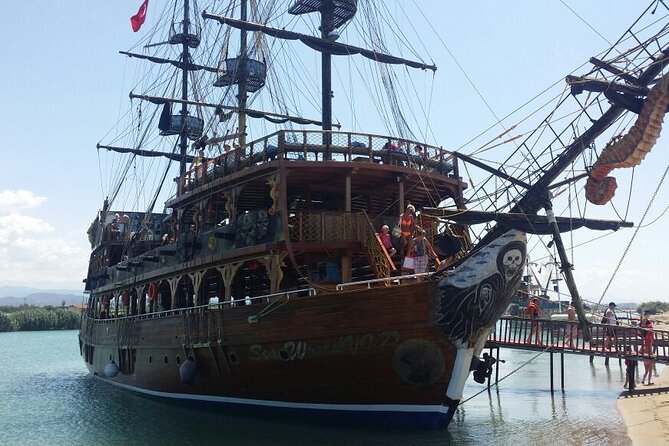 Side Manavgat Boat Trip With Lunch And Unlimited Drinks - Health and Safety Considerations