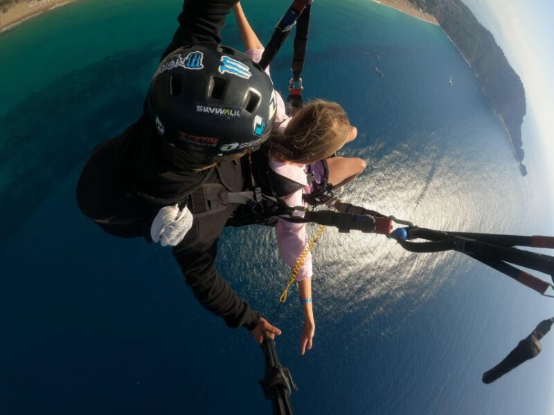 Side: Tandem Paragliding Experience - Key Points