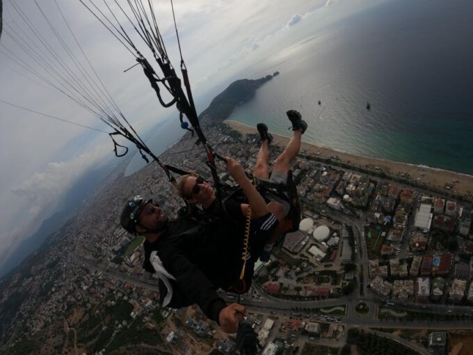 Side: Tandem Paragliding Experience - Safety Considerations