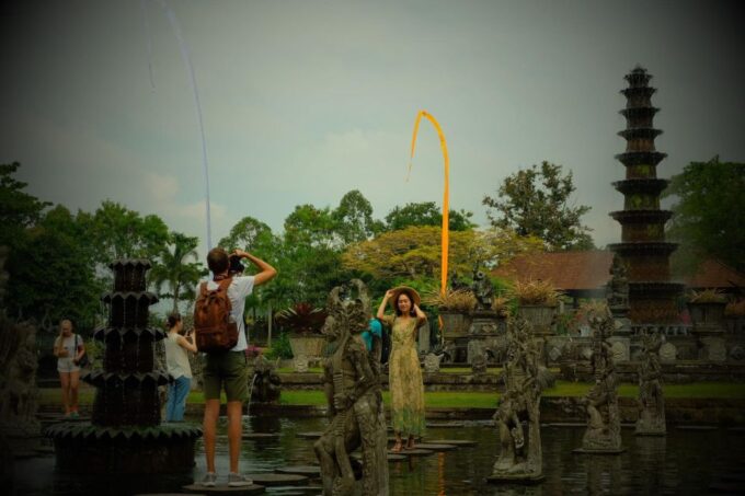 Sidemen: Traditional Villages, Salt Farm & Tirta Gangga Tour - Transportation and Logistics
