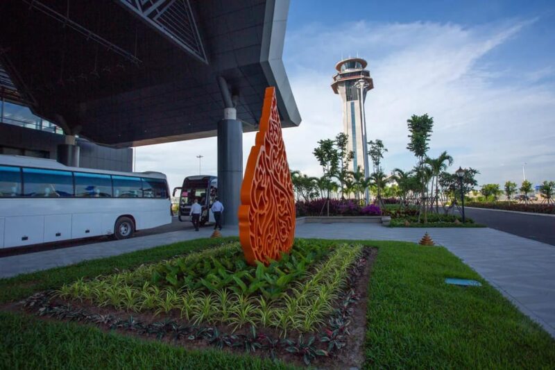Siem Reab Airport Pickup & The Customized Trip After Arrived - Meeting Details
