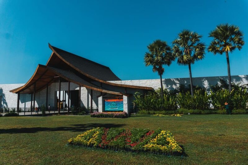 Siem Reab: Angkor Wildlife & Aquarium - Reptile House