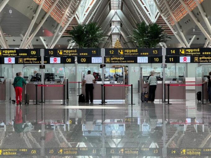 Siem Reap: Airport Pickup & Angkor Wildlife & Aquarium Visit - Frequently Asked Questions