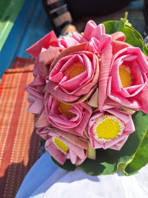 Siem Reap: Angkor Silk Farm & Lotus Silk Farm With Transfers - Cultural and Natural Experience