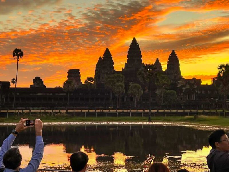Siem Reap: Angkor Wat 2-Day Tour With Sunrise and Sunset - Experience and Highlights