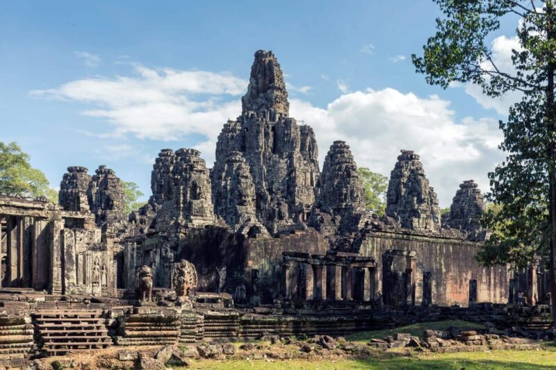 Siem Reap: Angkor Wat Small-Group Full Day Tour and Sunset - Important Information