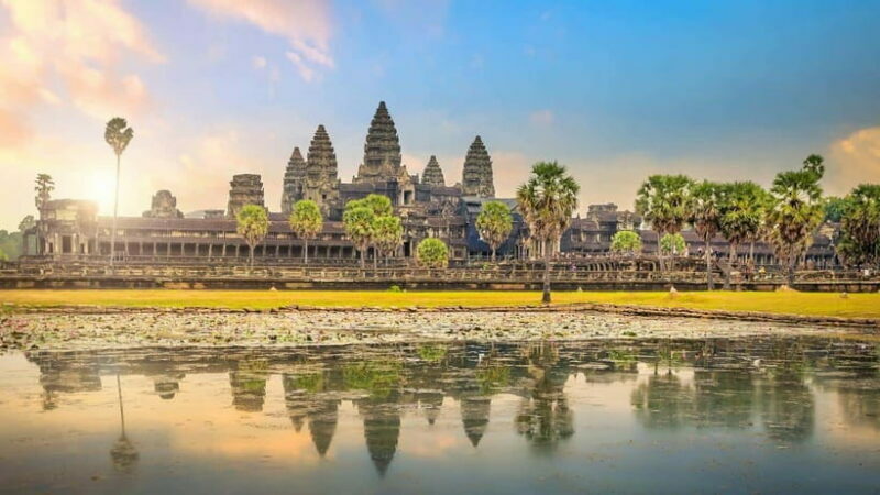 Siem Reap: Angkor Wat: Small-Group Sunrise or Sunset Tour - Key Points