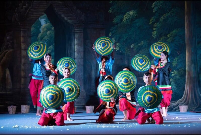 Siem Reap: Apsara Dance Show, Buffet Dinner, & Hotel Pickup - Cultural Journey and Insights