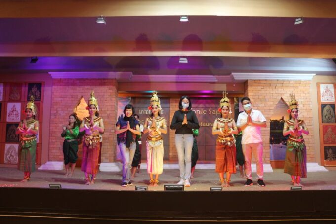 Siem Reap: Apsara Dance Show & Dinner With Tuk-Tuk Transfers - Frequently Asked Questions