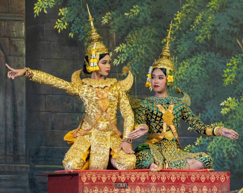 Siem Reap: Apsara Show Including Buffet Dinner/Hotel Pick up - Customer Reviews and Ratings