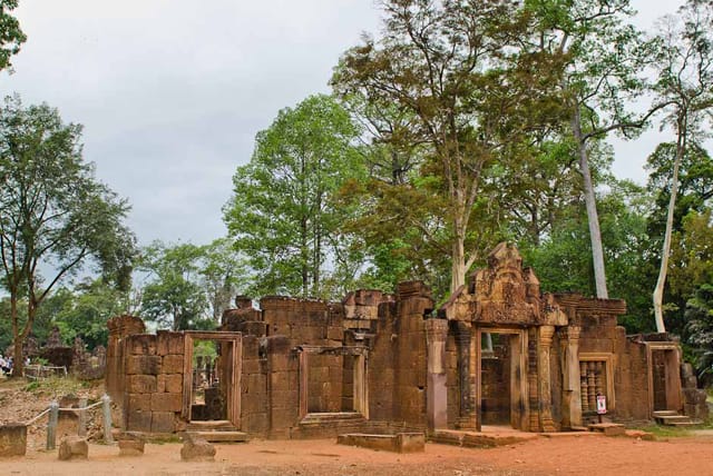 Siem Reap: Banteay Srey and Roluos Temples Day Tour - Important Information