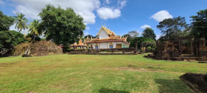 Siem Reap: Banteay Srey and Roluos Temples Day Tour - Frequently Asked Questions