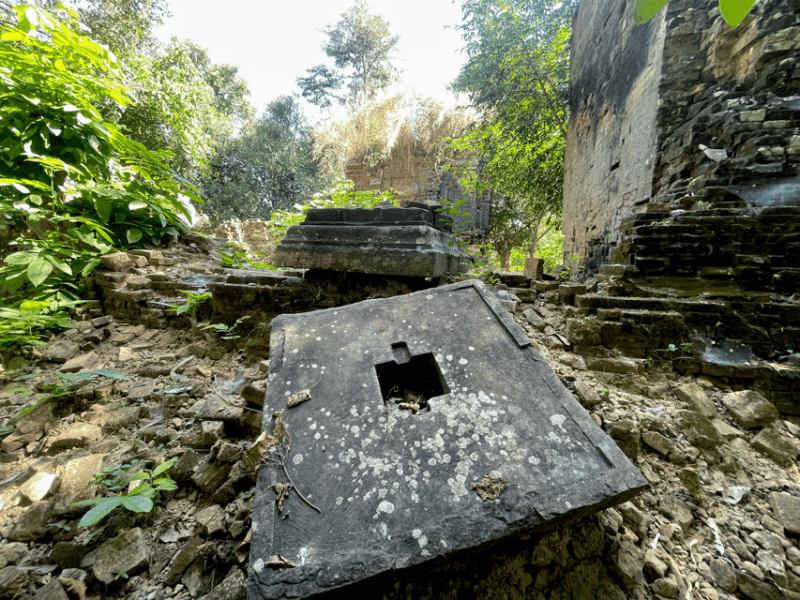 Siem Reap: Beyond the Angkor Wat and Hidden Temples - Sanskrit-Inscribed Lintels at Prasat Cha Temple