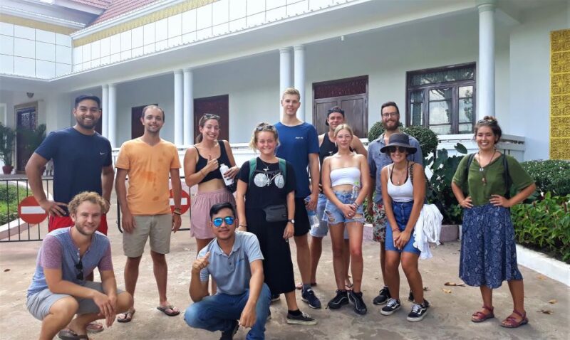 Siem Reap: City Walking Tour - Meeting Point and What to Bring