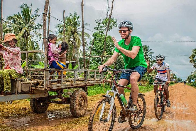 Siem Reap Countryside Guided Tour With E-Bike and Non E-Bike - Tour Activities
