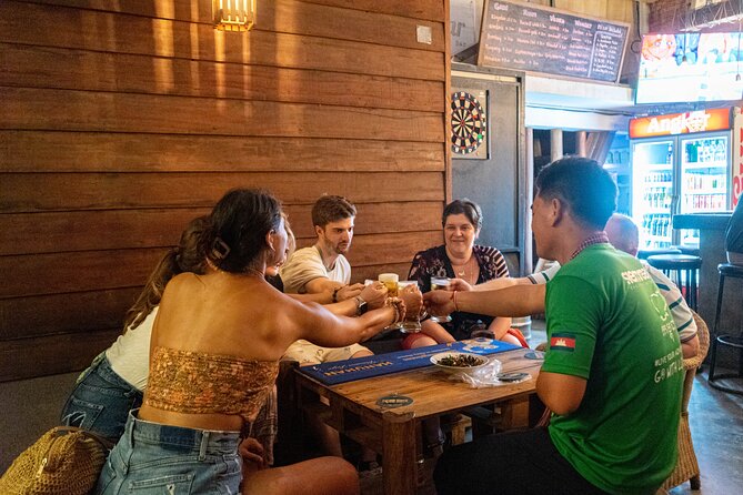 Siem Reap Evening Food Tour - Inclusive 10 Local Tastings - Exclusive Experiences