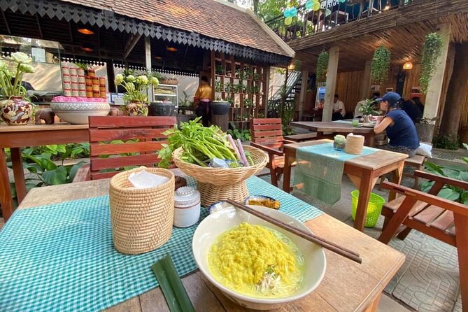 Siem Reap Evening Food Tour - Inclusive 10 Local Tastings - Accessibility and Dietary Options