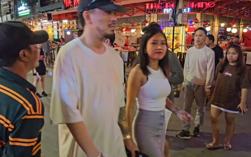 Siem Reap Evening Tuktuk Food Tour by Sunset View Angkor - Experience Highlights