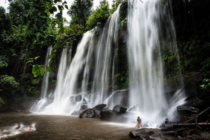 Siem Reap: Full-Day Kulen Waterfall and 1000 Lingas Tour - Participant Requirements and Restrictions