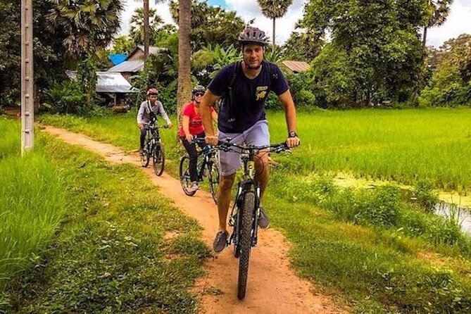 Siem Reap Half Day Countryside Bike Tour With Local Guide - Pickup and Accessibility