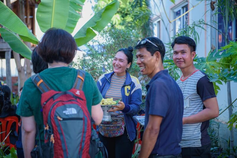 Siem Reap: Hands-on Cambodia Cooking Class and Market Tour - Booking and Payment