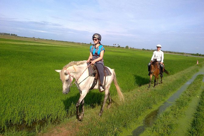 Siem Reap Happy Horse Riding - Kompong Phluk Village & Tonle Sap Lake Tour