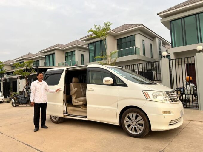 Siem Reap International Airport Transfer (SIA) - Vehicle Options