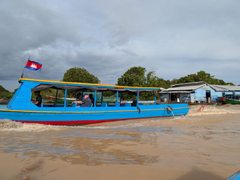 Siem Reap: Kampong Phluk Floating Village Tour With Boat - Community and Economy