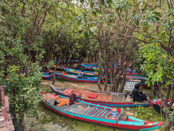 Siem Reap: Kampong Phluk Floating Village Tour With Boat - Boat Excursion