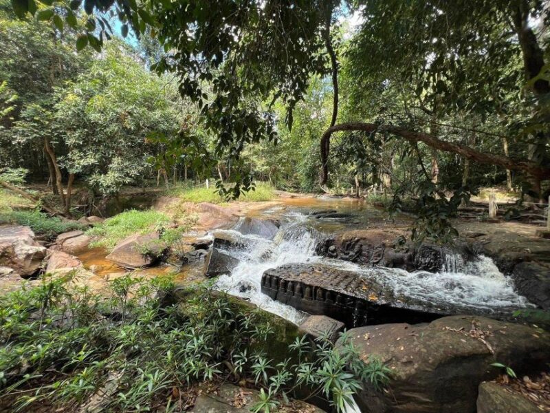 Siem Reap: Kbal Spean and Banteay Srei Temple Private Hike - Banteay Srei: Citadel of Women