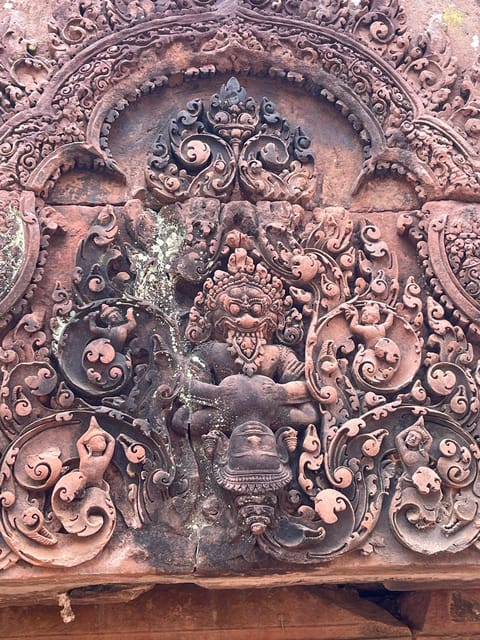 Siem Reap: Kbal Spean and Banteay Srei Temple Private Tour - What to Bring for the Tour