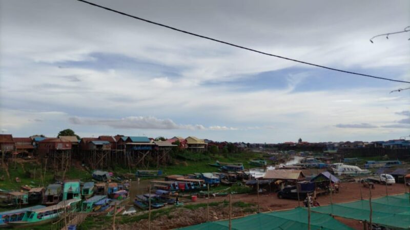 Siem Reap: Kulen Mtn, Floating Village With Sunset Lake Tour - Sunset Experience