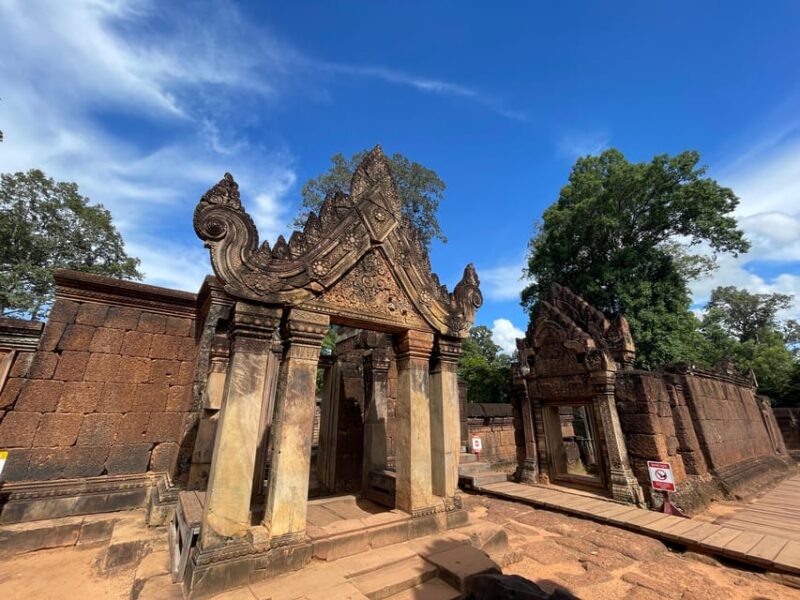 Siem Reap: Kulen Waterfall and Banteay Srei Exploration - Kulen Mountain National Park