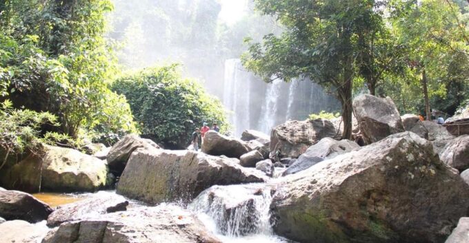 Siem Reap: Kulen Waterfall by Private Tour - Kulen Waterfall Exploration