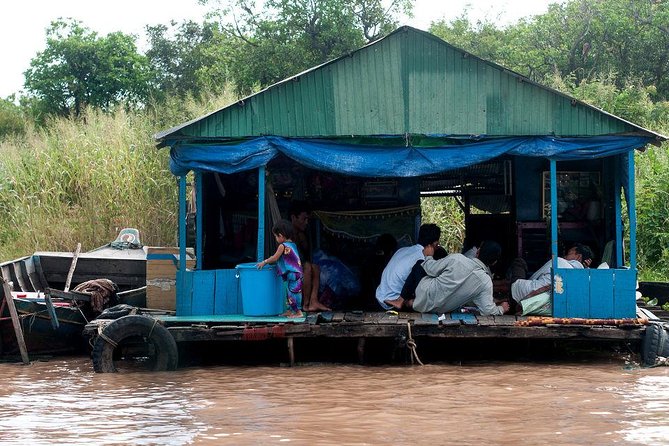 Siem Reap Lake-Side Village Tour - Tour Confirmation and Accessibility