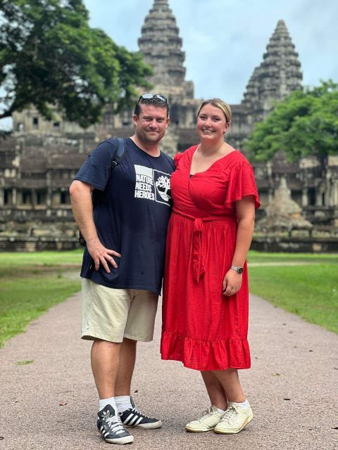 Siem Reap: One Way Transfer From Airport & Temples Tour - Important Recommendations