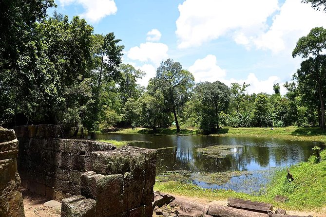 Siem Reap & Preah Vihear Tour: 2-Day Historical Expedition - Memorable Experiences