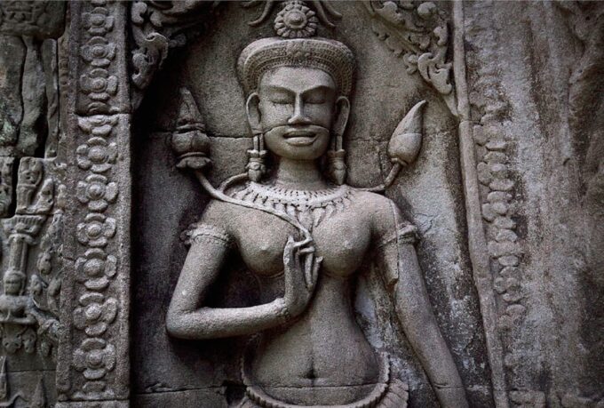Siem Reap: Private Angkor Wat & Bakheng Mountain Sunset Tour - Frequently Asked Questions