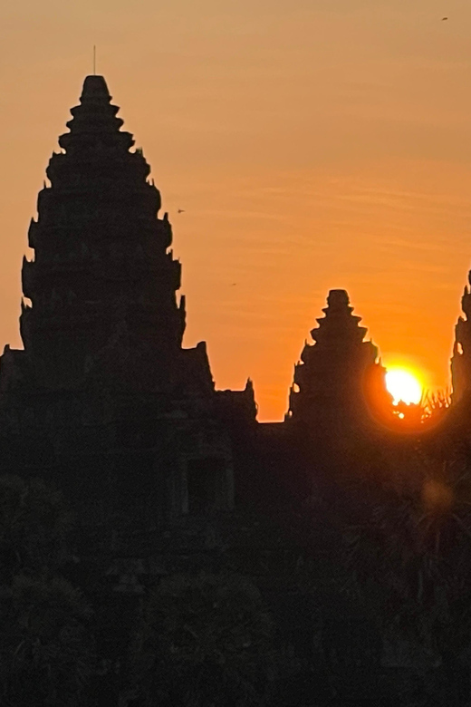 Siem Reap: Private Angkor Wat Sunrise Experience - Tour Requirements
