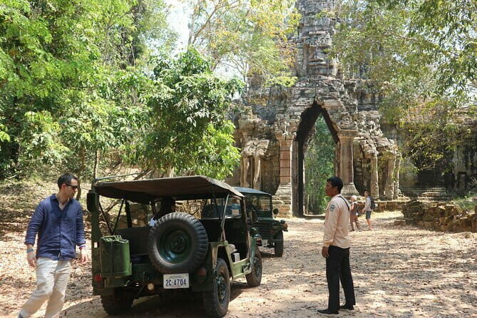 Siem Reap: Private Custom Angkor Wat Tour with Local Guide - The Essential Guide to the Siem Reap Private Custom Angkor Wat Tour with a Local Guide