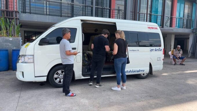 Siem Reap: Private Overland Transfer Siem Reap To Bangkok - Availability and Pricing