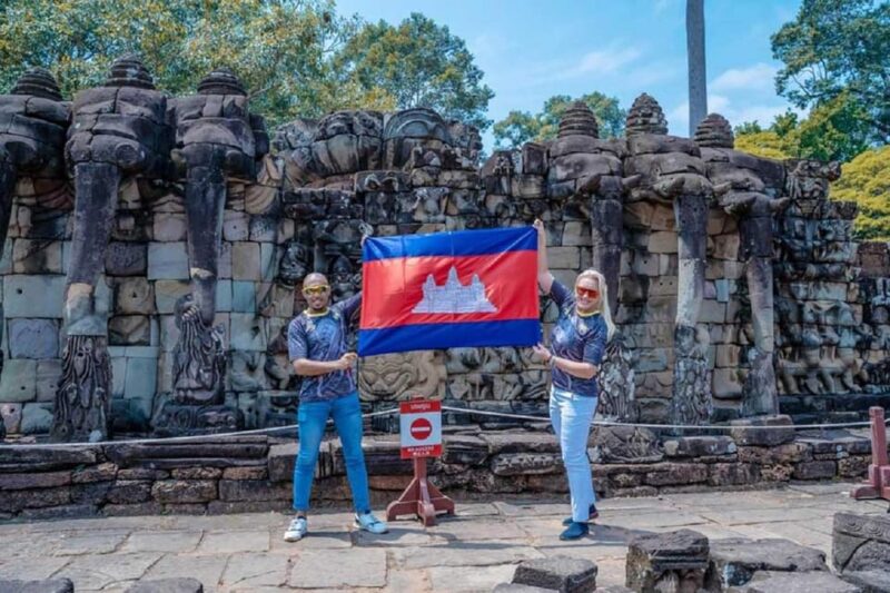 Siem Reap: Private Temple Tour Full Day by Car or Minivan - Inclusions and Exclusions